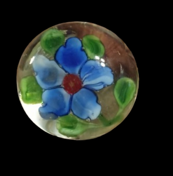 Vintage‎ flower paperweight - Picture 1 of 8